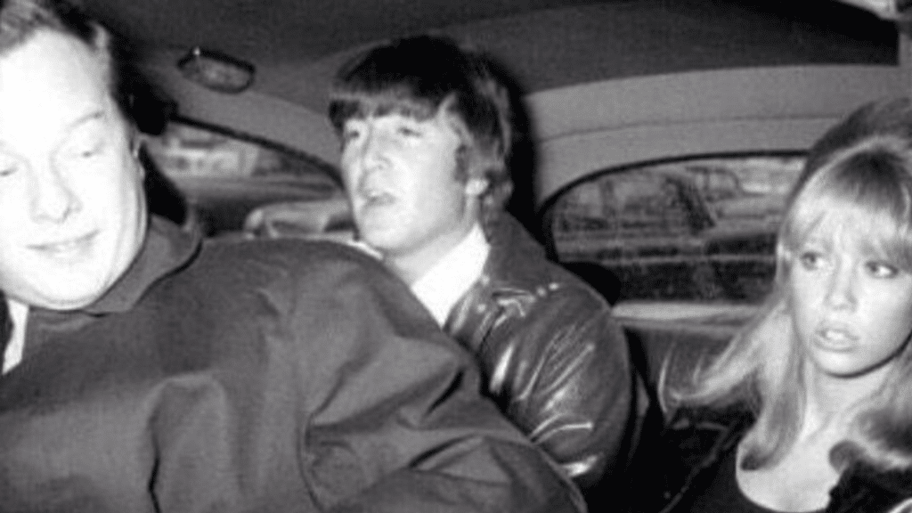 John Lennon et son attirance pour Pattie Boyd : Révélations sur les Beatles