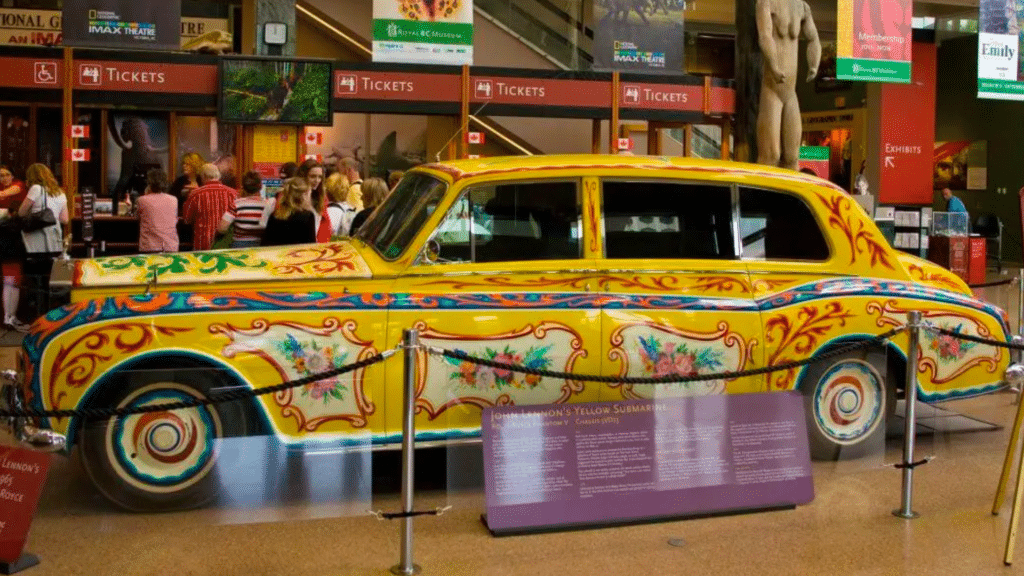 John Lennon et sa Rolls-Royce Psychédélique