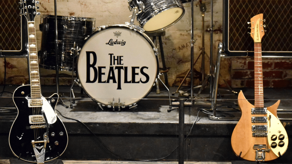 L'accord 'coquin' des Beatles : Comment George Harrison a utilisé des accords uniques