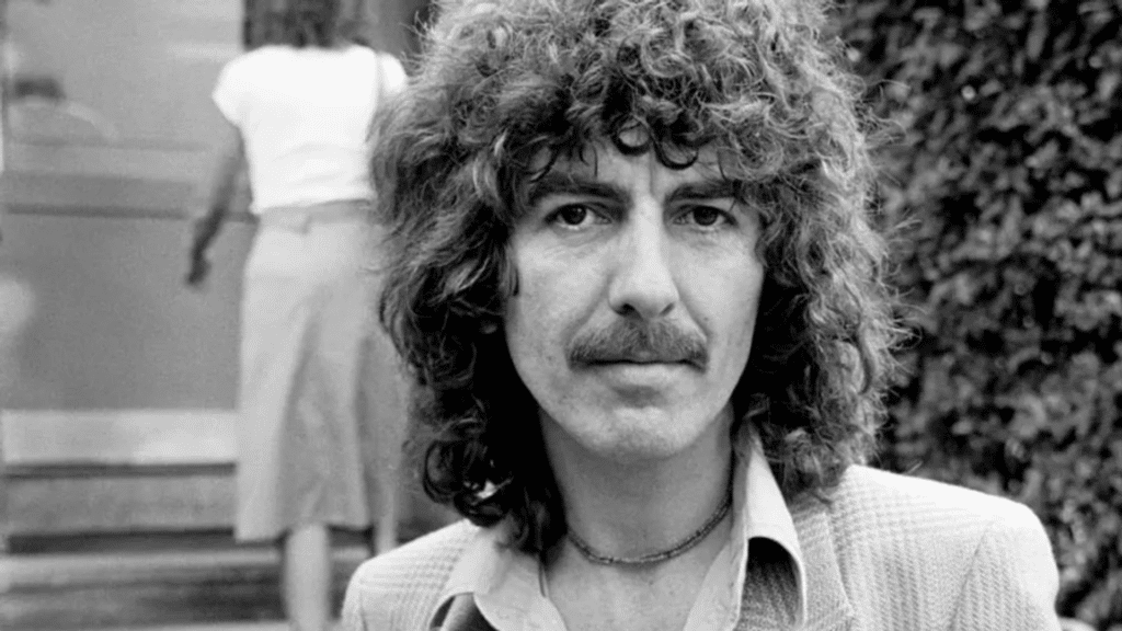 Les clins d'œil à John Lennon dans 'All Those Years Ago' de George Harrison