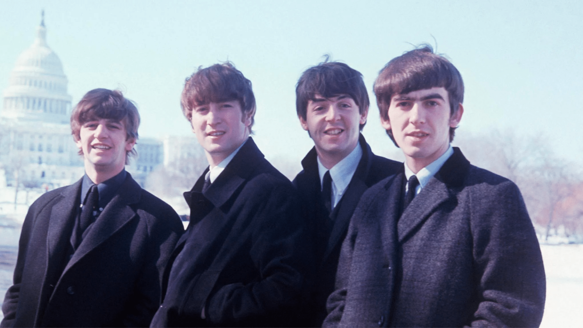 Écoutez une version alternative rare de "She's a Woman" des Beatles