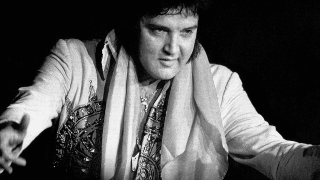 Quand Elvis Presley a défié les Beatles : L'histoire du box-office de 1964.