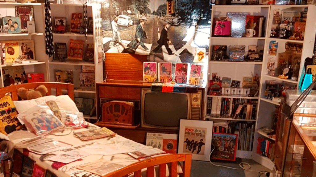 Les trésors inestimables d'un fan des Beatles rejetés par les musées australiens | Music Passion