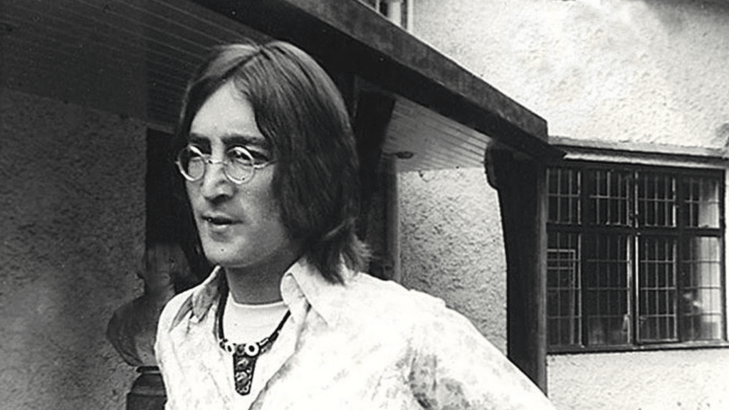 John Lennon n'a pas acheté de paroles de "Yesterday" des Beatles