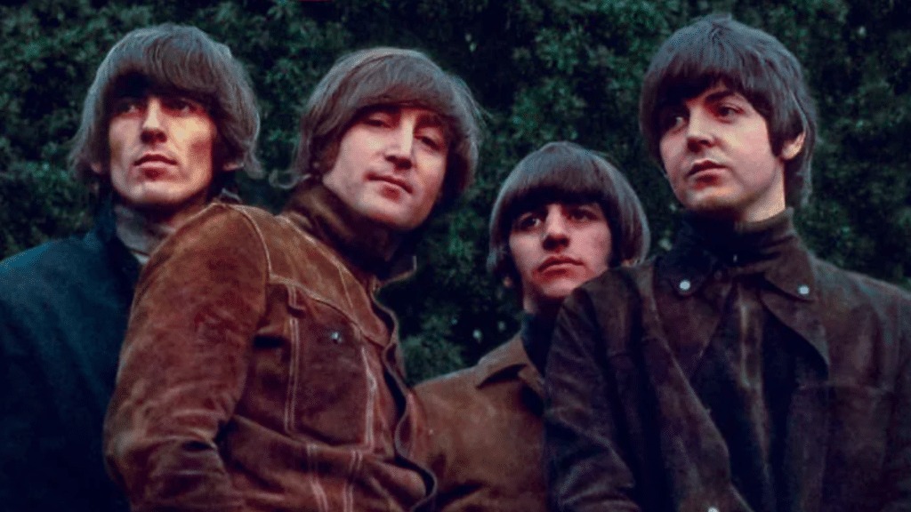 John Lennon & 'Nowhere Man' : Le Classique des Beatles qui a Failli ne Pas Exister