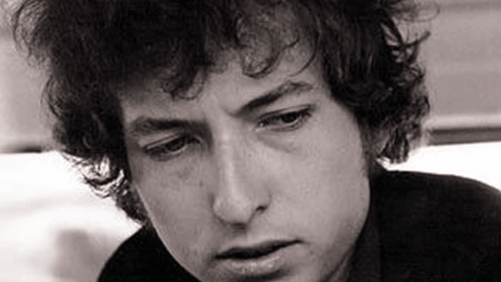 Comment Bob Dylan a transformé la perception de John Lennon sur l'écriture de chansons | Rock Légendes