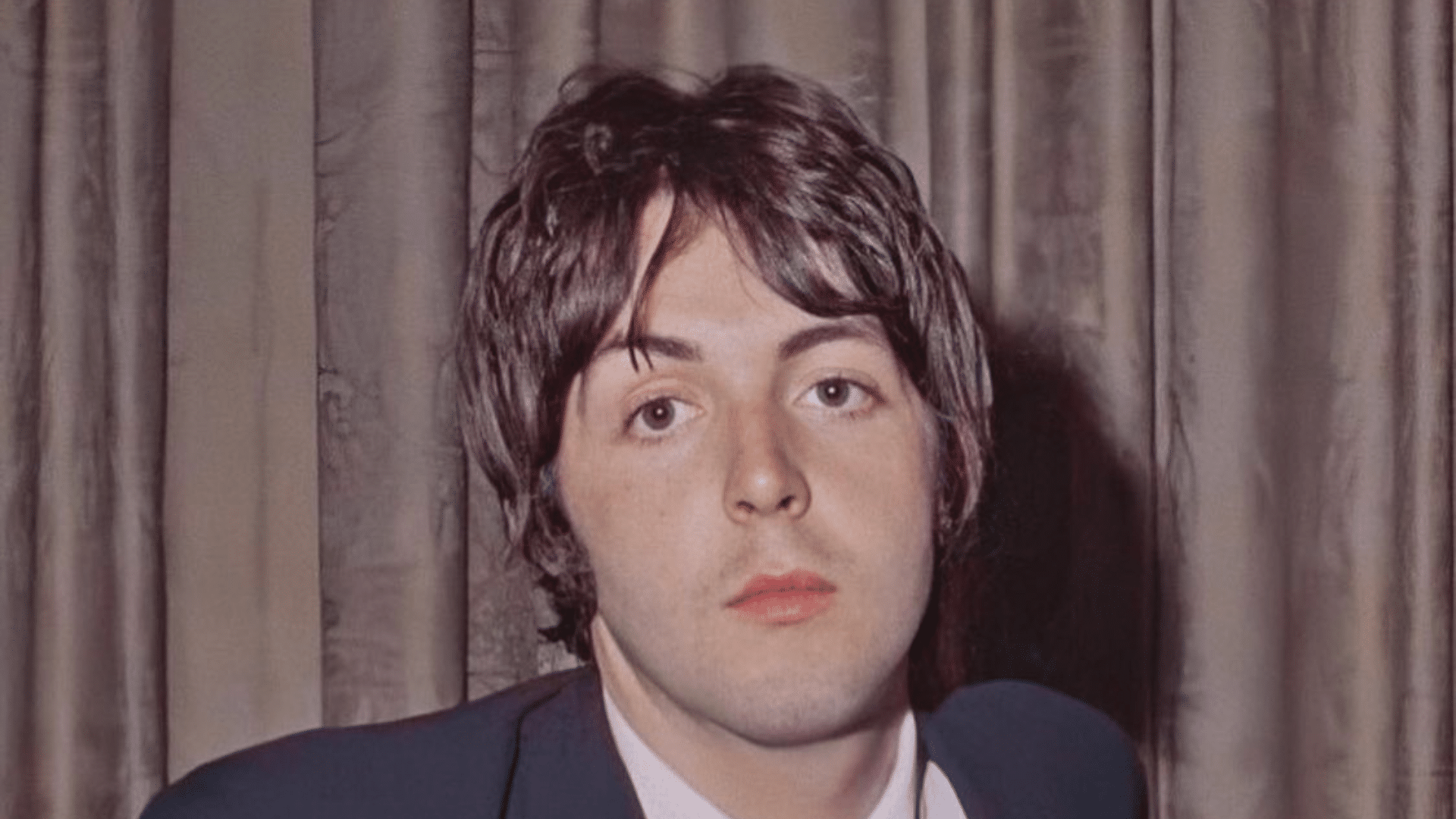 L'enregistrement de l'Album Blanc a fait remonter à la surface les problèmes qui couvaient entre Paul McCartney et John Lennon. Ils se sont chamaillés en studio, ont exprimé clairement leur aversion pour les chansons de l'autre, et ont même quitté les sessions