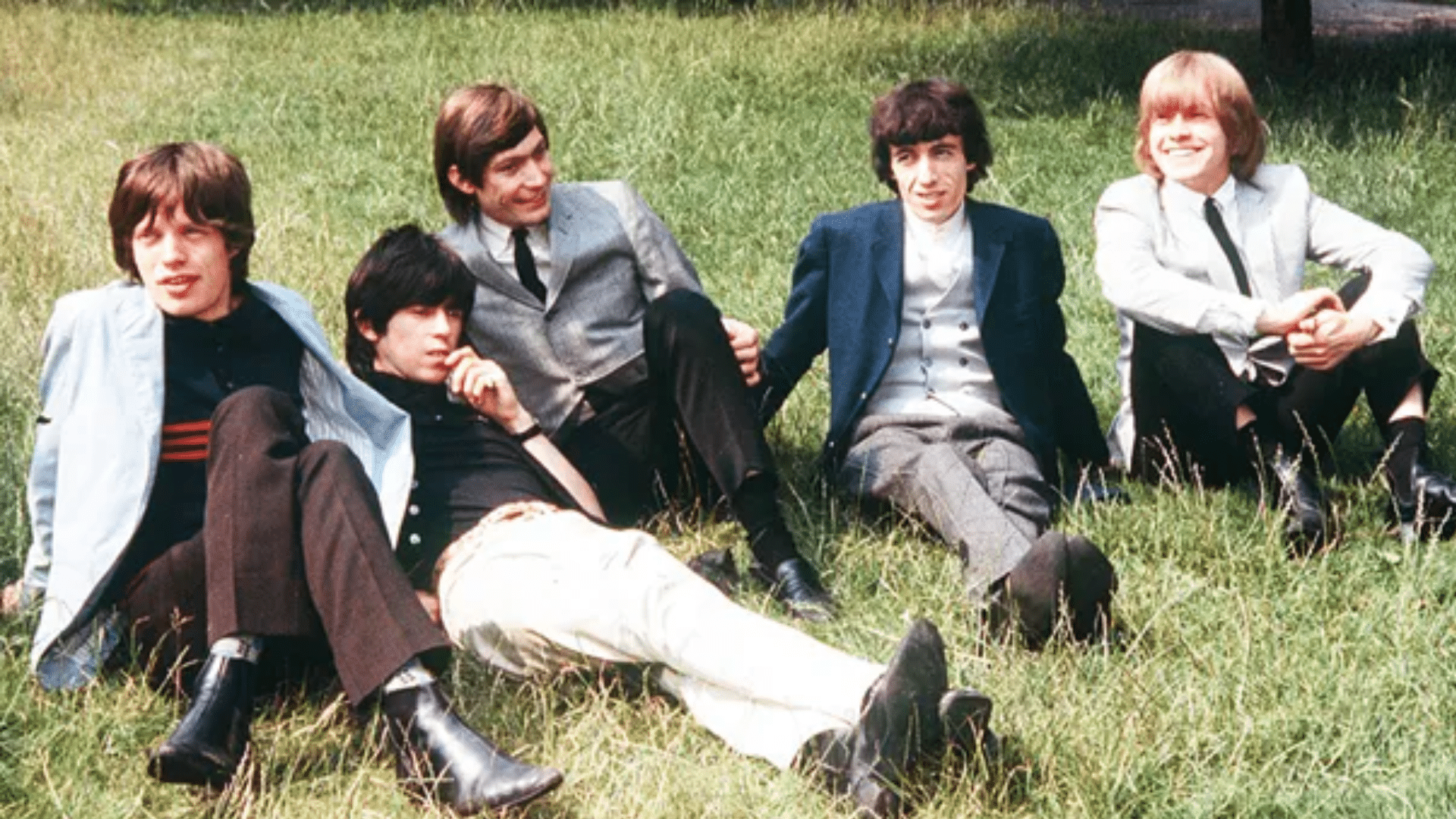 Beatles et Rolling Stones : Une Analyse des Similitudes entre les Deux Super Groupes