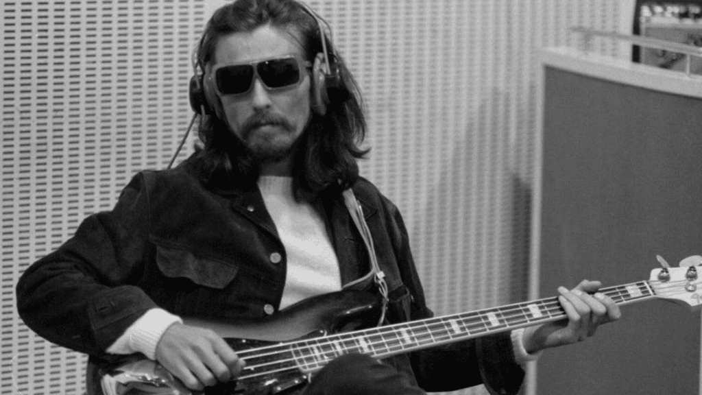 La chanson des Beatles que George Harrison trouvait "difficile à chanter".