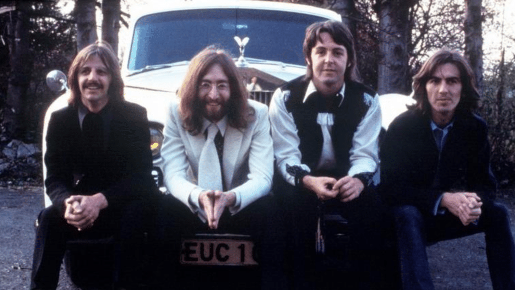 La dernière chanson des Beatles : Giles Martin parle de la seconde vie de "Now And Then" et de la façon dont les Fab Four "innovent encore".
