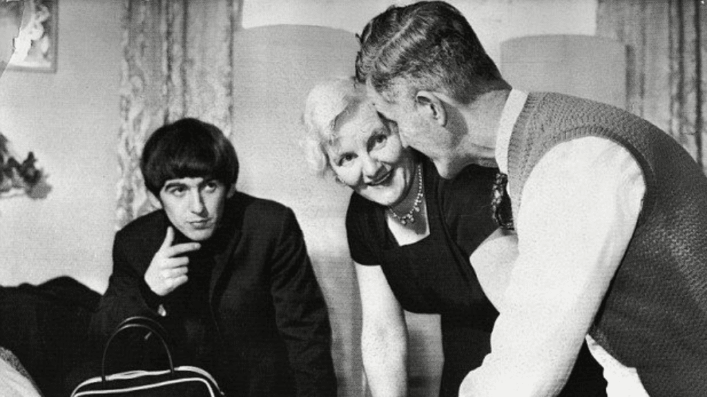 La mère de George Harrison a déclaré que certains "soi-disant" fans des Beatles lui ont fait "honte" d'être une femme