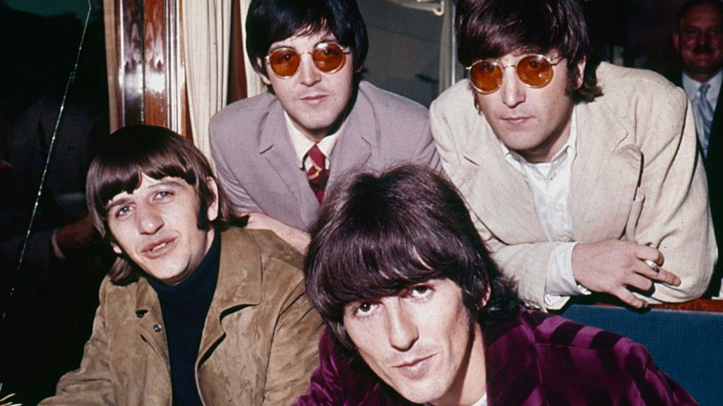 Le producteur des Beatles a déclaré qu'une chanson de "Revolver" montrait qu'ils avaient "tourné le dos au passé".