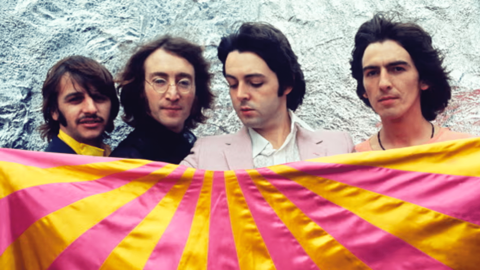 Les Beatles : La chanson "finale" Now and Then sera diffusée grâce à la technologie de l'IA