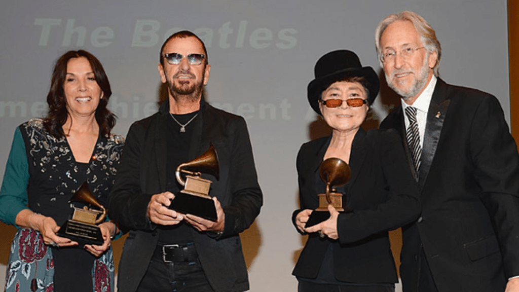 Les Échos du Succès : Trois Mélodies des Beatles Couronnées aux Grammys