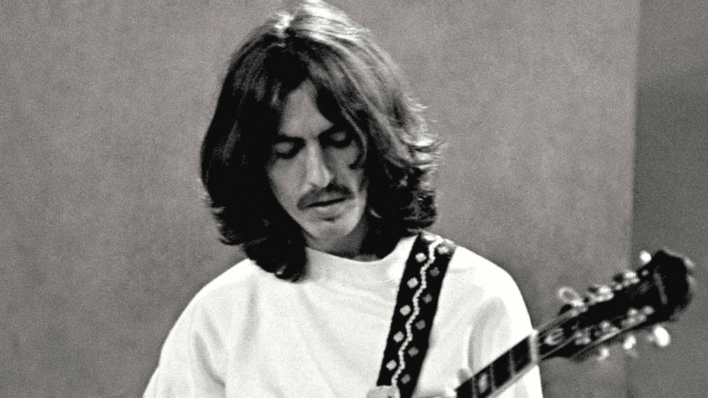 Une nouvelle biographie révèle la réaction de George Harrison lorsqu'il a été poignardé