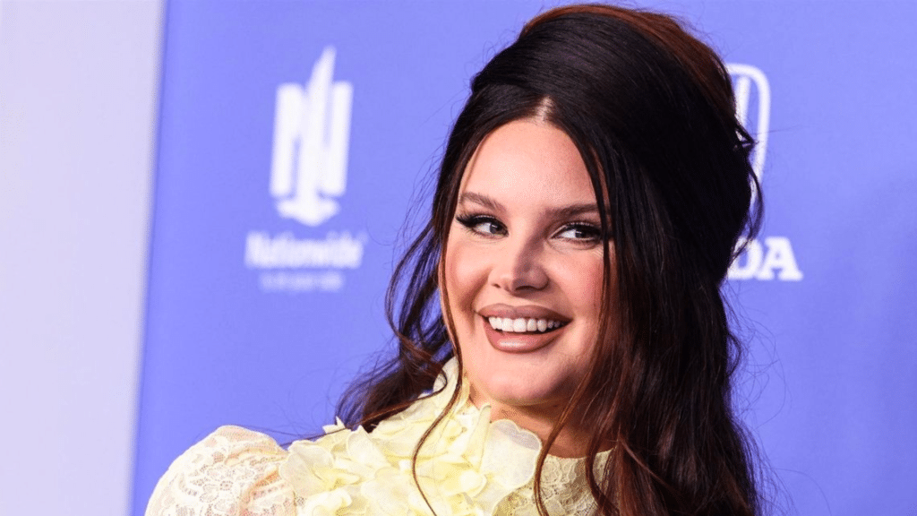 Comment une chanson de John Lennon a inspiré la chanson de Lana Del Rey "Did You Know That There's a Tunnel Under Ocean Blvd".