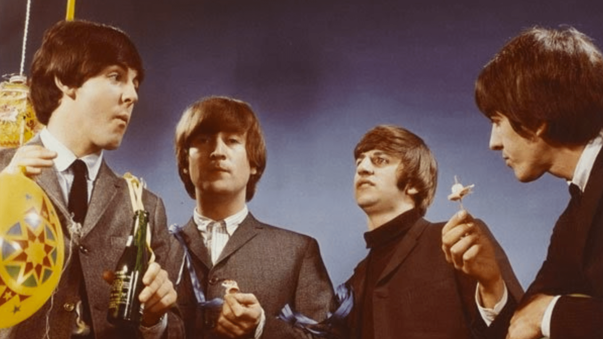 Derrière la campagne "Now and Then" des Beatles : L'équipe du film parle de la campagne qui a permis aux Fabs de régner à nouveau sur la culture populaire.