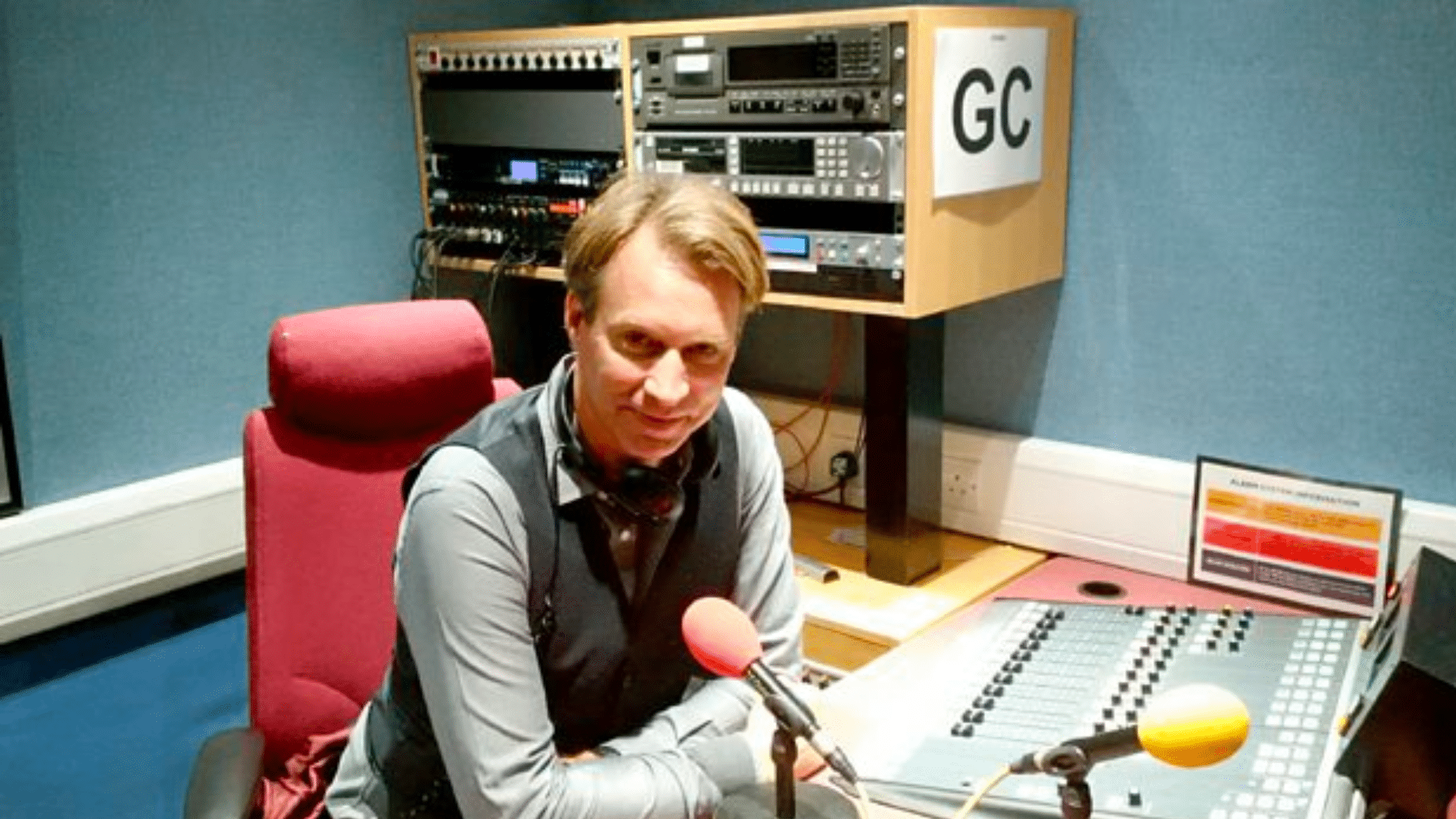 Giles Martin a voulu "imiter" son père sur la chanson des Beatles "Now And Then".