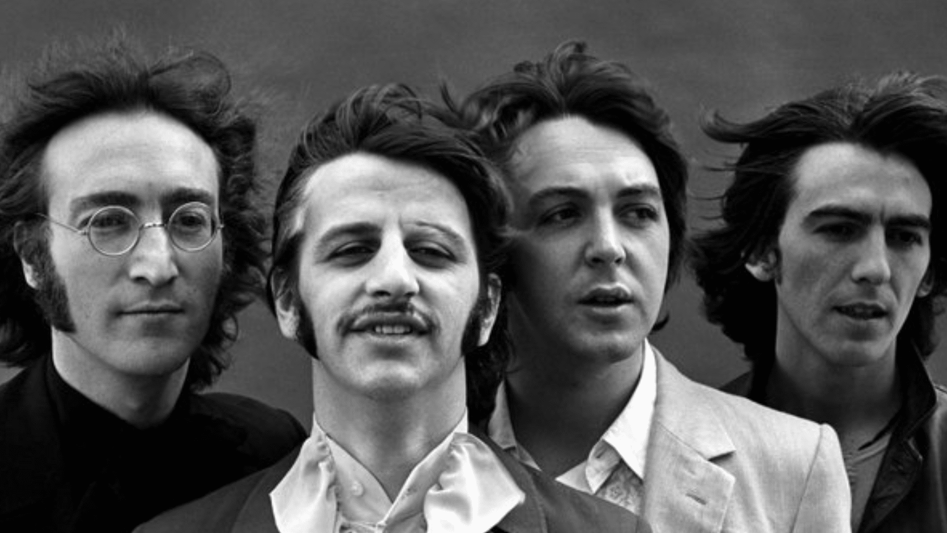 La dernière chanson des Beatles, "Now and Then", en tête du classement iTunes