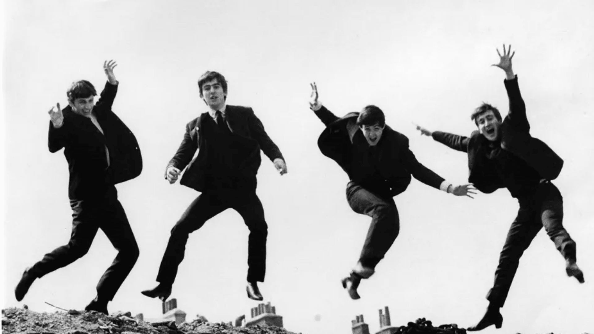 Les albums rouge et bleu des Beatles réintègrent le Billboard après leur réédition
