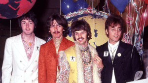 Les Beatles sortent la semaine prochaine leur "dernière chanson", Now and Then, pleine d'émotion