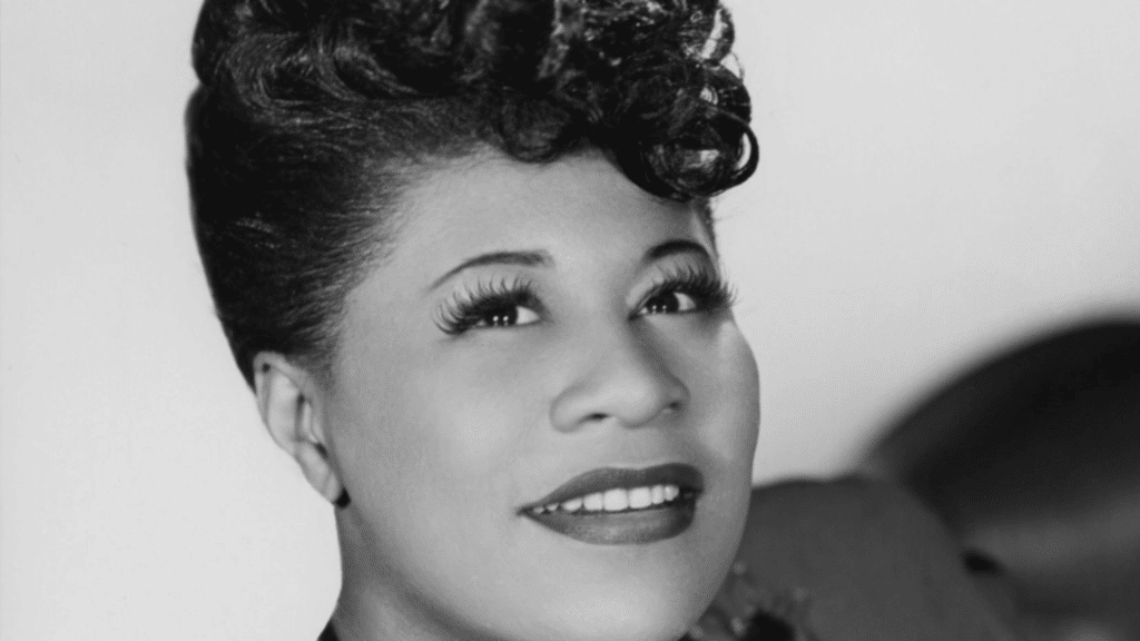L'étonnante reprise par Ella Fitzgerald de la chanson des Beatles "Can't Buy Me Love".