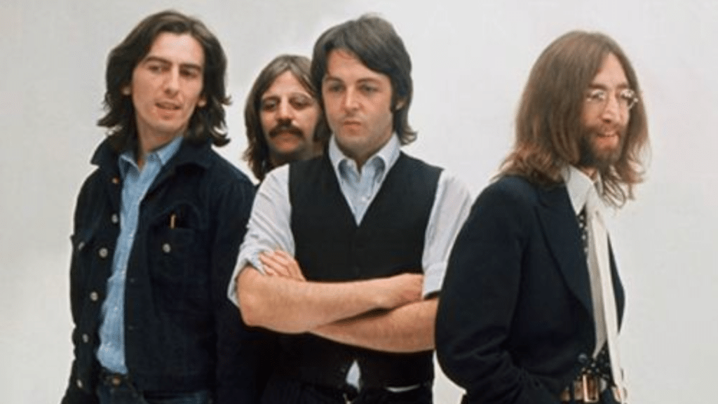 Paul McCartney Révèle : La Face Cachée du Pouvoir des Beatles et Leurs Tentations Obscures