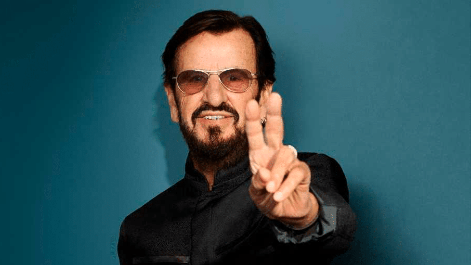 Ringo Starr parle de la nouvelle chanson des Beatles : c'est "une belle façon de fermer cette porte".