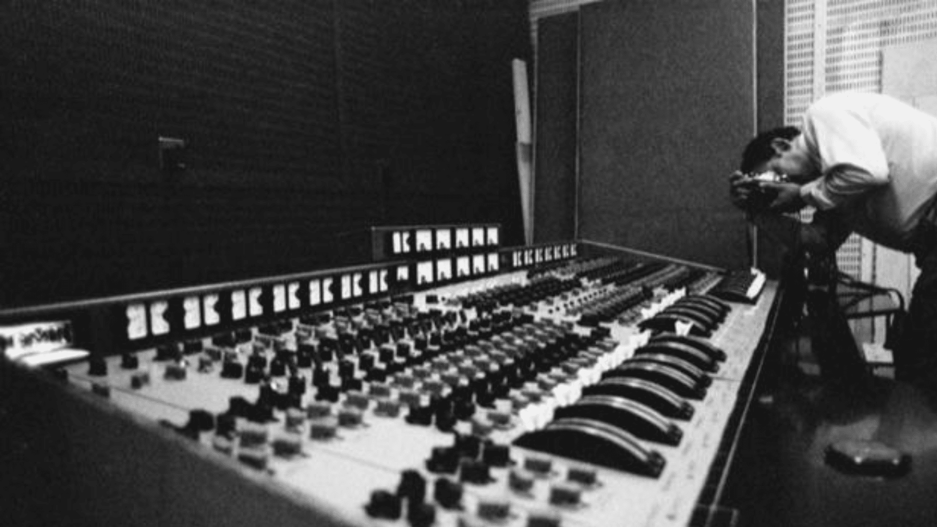 La console Abbey Road utilisée par les Beatles n'est pas vendue aux enchères