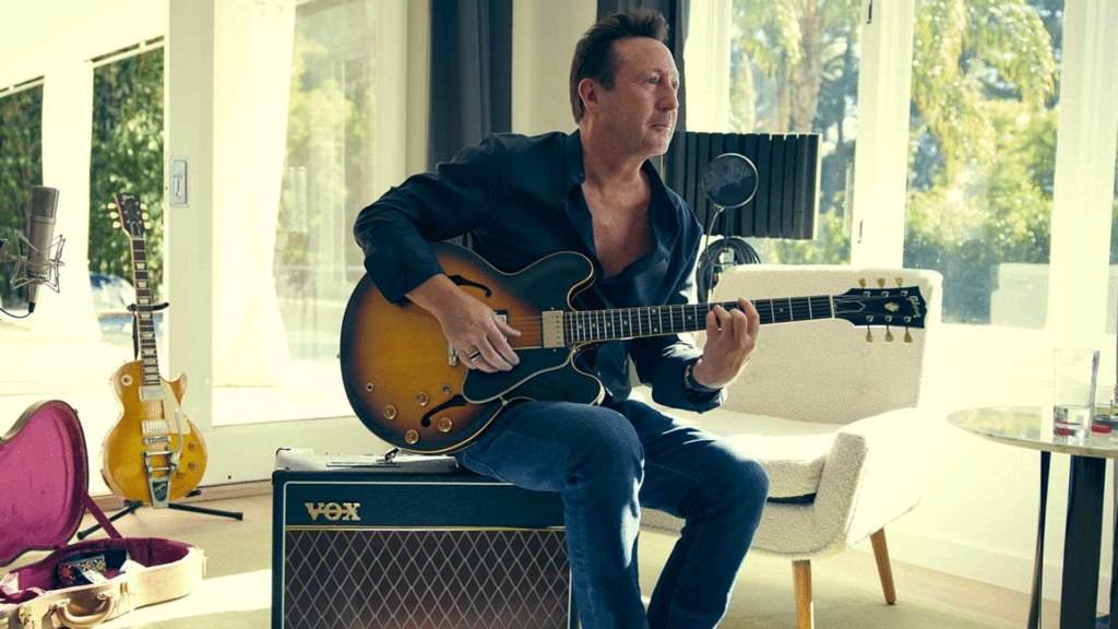La chanson "Hey Jude" des Beatles agace le fils de John Lennon (parfois)