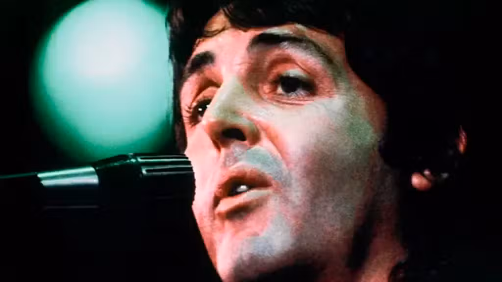 Paul McCartney ne se soucie pas de la surproduction de "Wonderful Christmastime".
