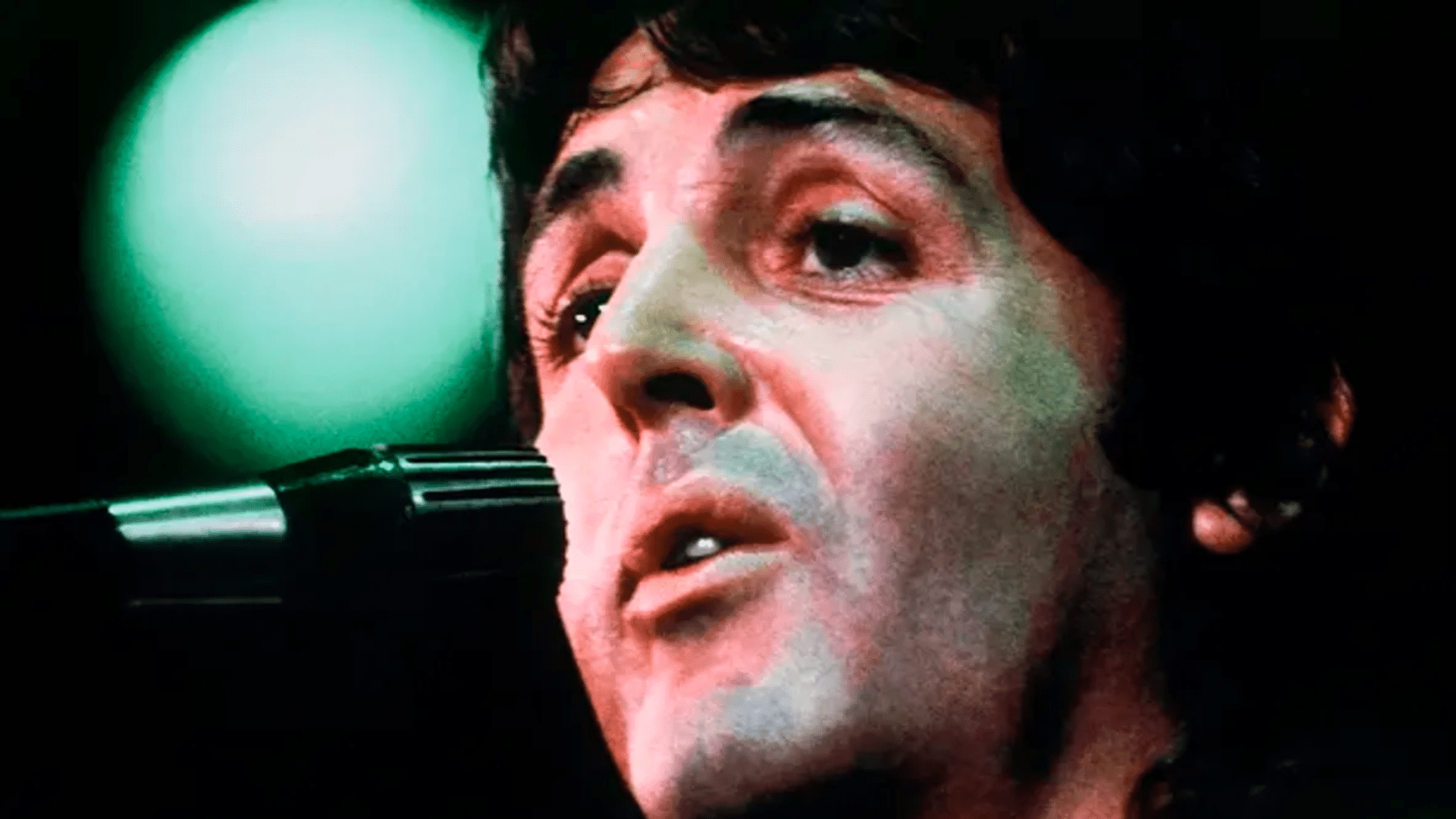 Paul McCartney ne se soucie pas de la surproduction de "Wonderful Christmastime".