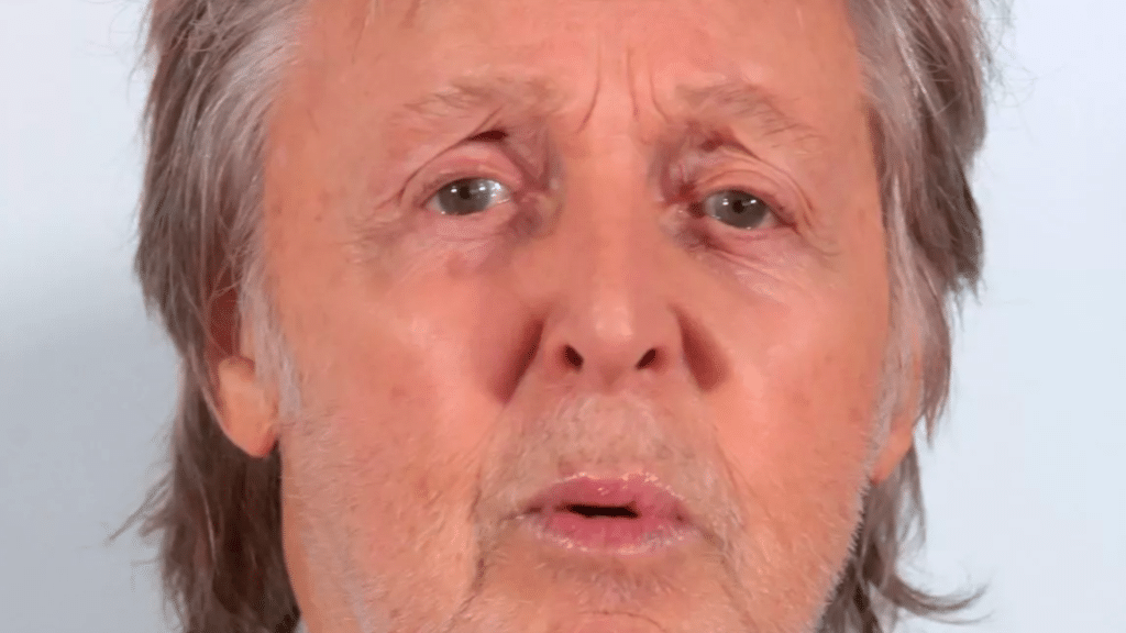Paul McCartney racontait des histoires ennuyeuses sur les Beatles et il y avait une énergie bizarre autour de lui".
