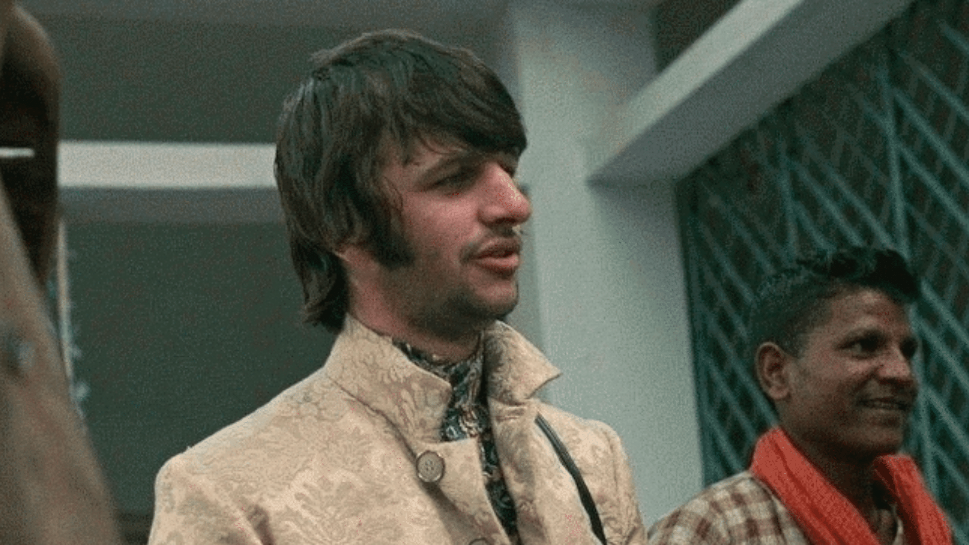 Ringo Starr a déclaré que la chanson qu'il a écrite pour l'album blanc n'était pas comparable aux autres chansons des Beatles.