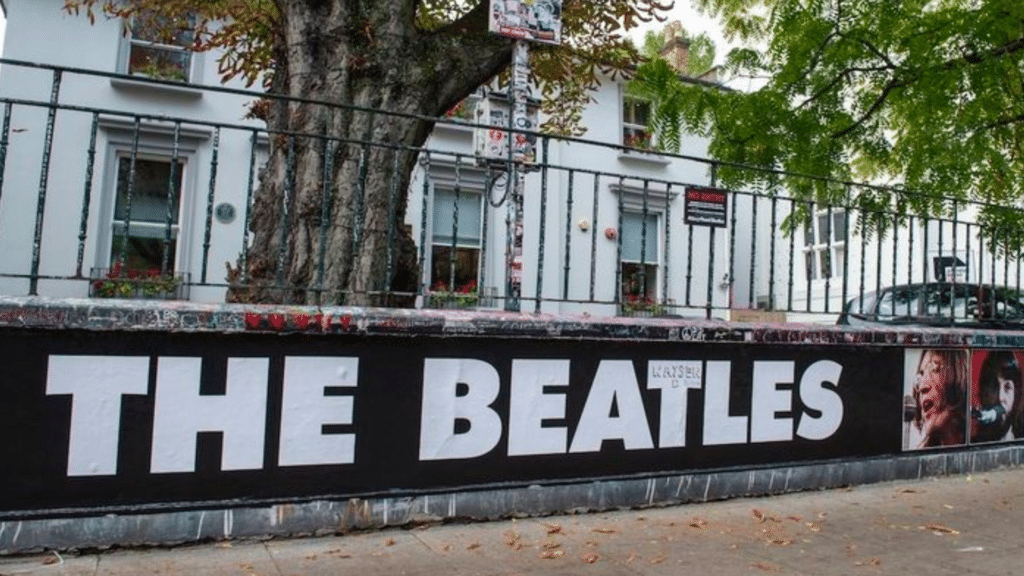 La chanson la plus courte enregistrée par les Beatles