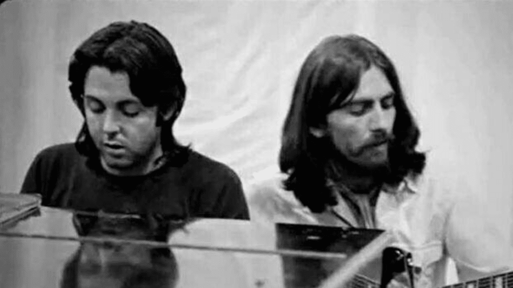 Paul McCartney a déclaré que George Harrison "n'était pas d'accord" avec sa vision de "Hey Jude".