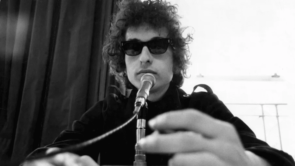 Paul McCartney aimerait faire un duo avec Bob Dylan