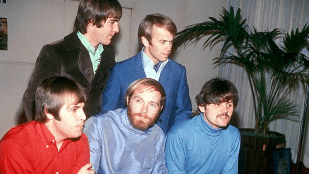 La chanson de « Sgt. Pepper » des Beatles la plus inspirée par The Beach Boys