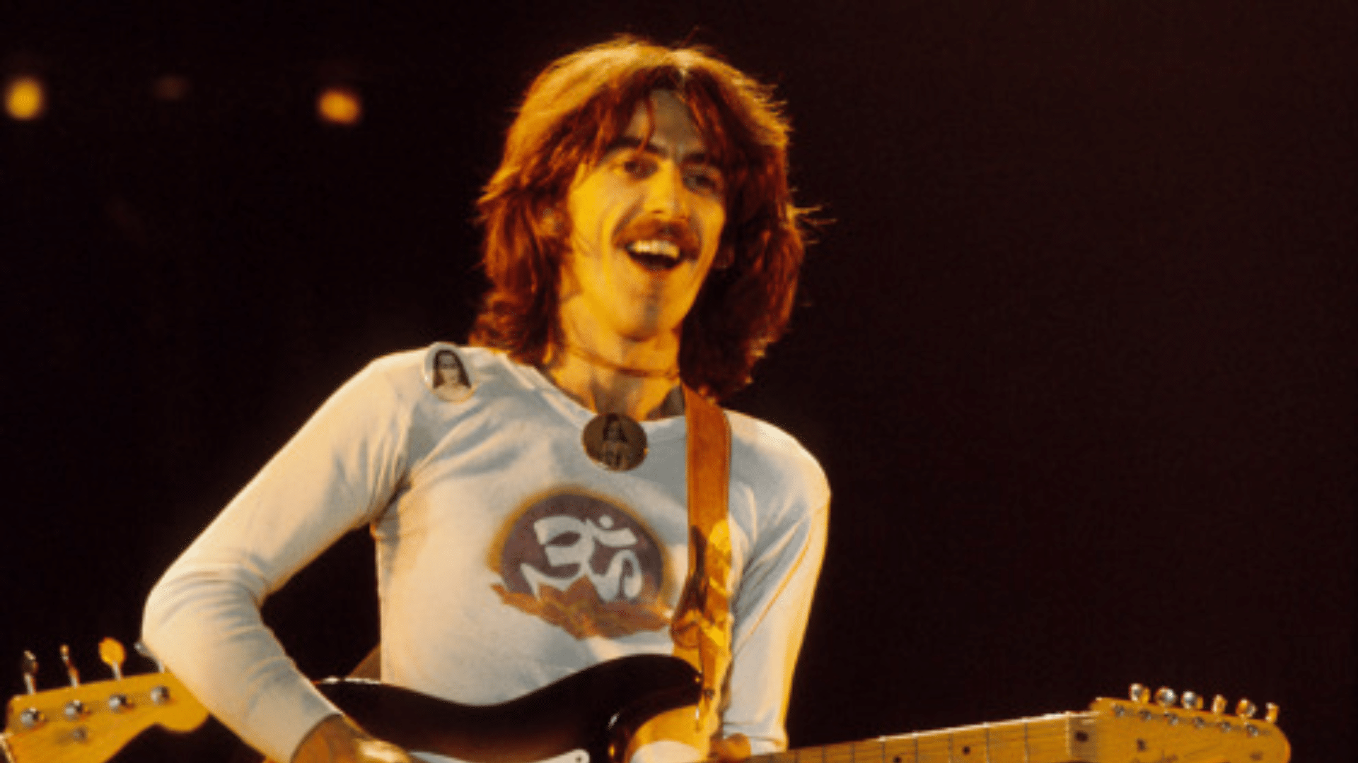George Harrison pose une grande question : « Qu'est-ce que la vie ? »