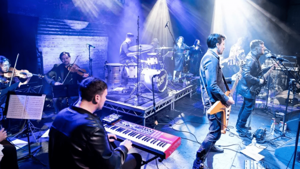 Le lien de Paul McCartney avec le groupe 'DIY' qui prend d'assaut le Royaume-Uni
