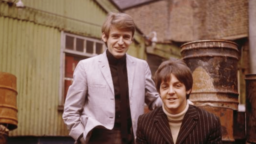 Le moment surréaliste où le frère de Paul McCartney a surpassé The Beatles