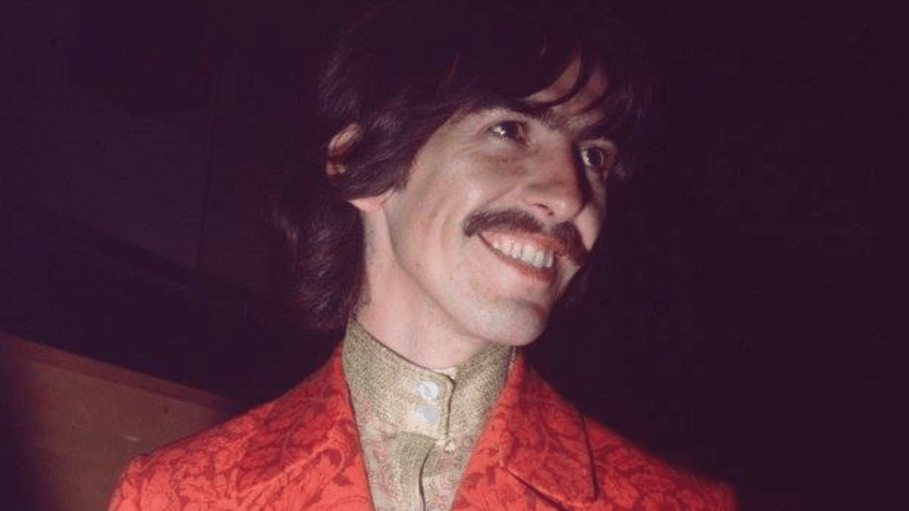 Lorsque George Harrison a affirmé que ses «paroles sont médiocres»