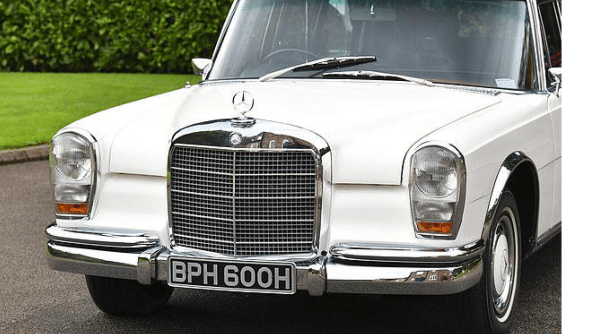 Une Mercedes ayant appartenu aux légendes des Beatles John Lennon et George Harrison est mise en vente pour une somme à six chiffres non divulguée