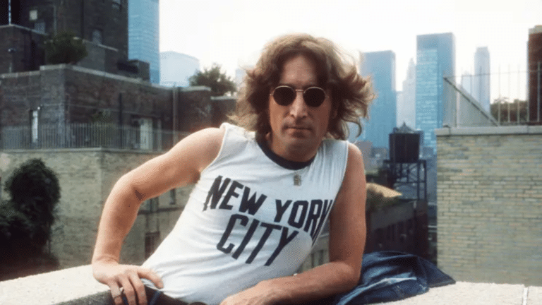 « Envoie mon amour à Rosie » : La chanson que John Lennon a qualifiée de « sa préférée de tous les temps »