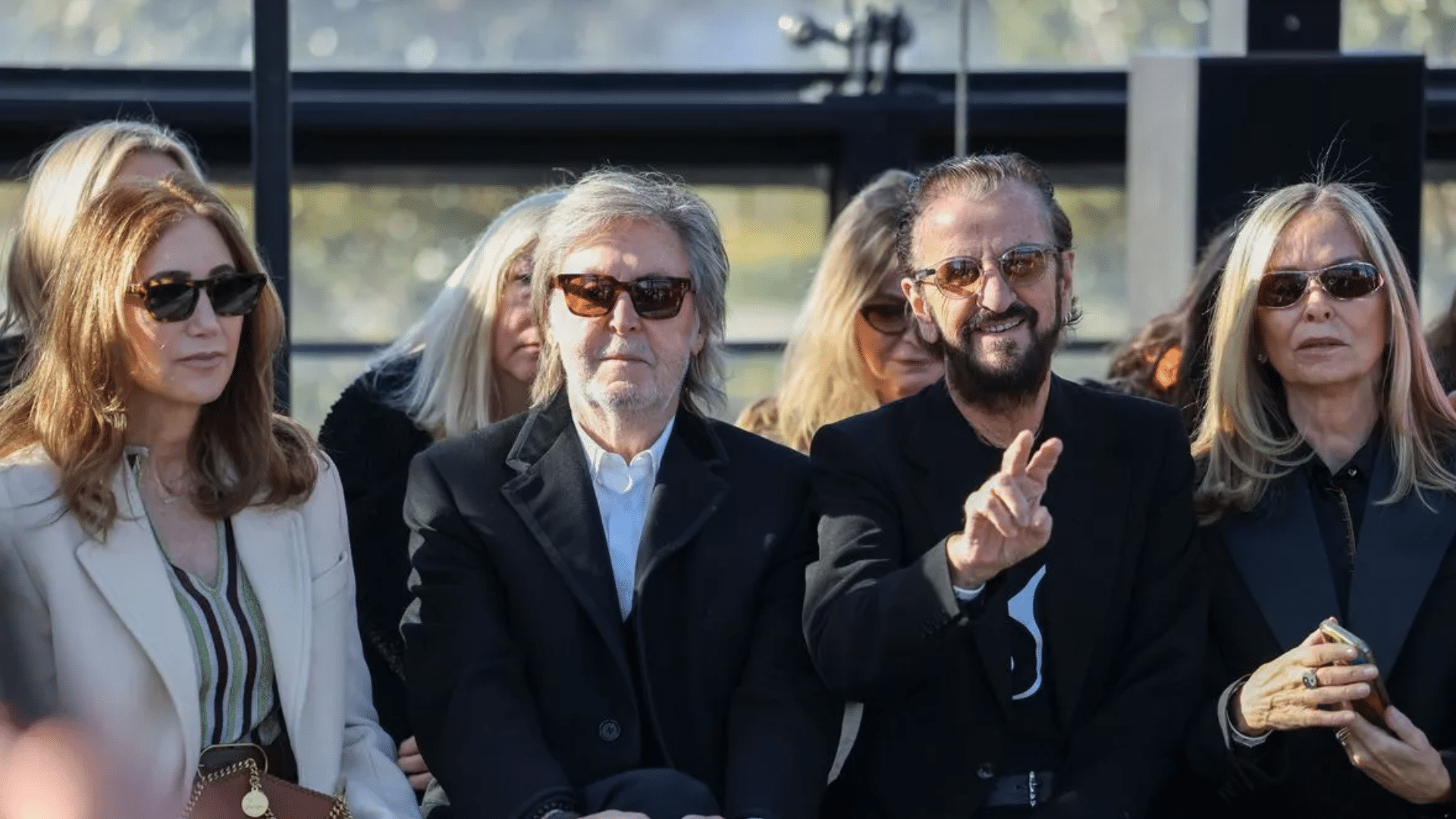 Paul McCartney et Ringo Starr au premier rang du défilé de mode de Stella McCartney