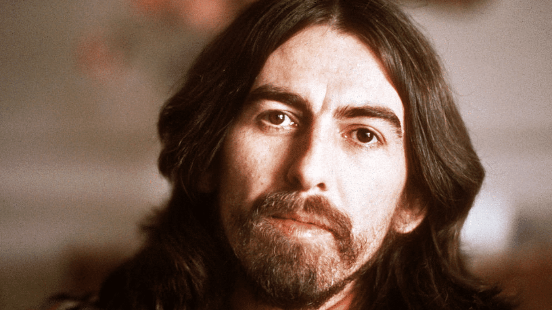 George Harrison explique pourquoi ses albums solo sont passés inaperçus : "Tout le monde veut que vous changiez"