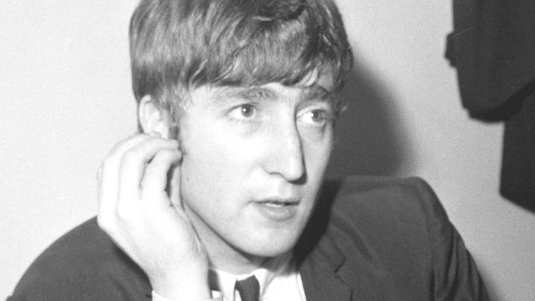 La chanson que John Lennon a qualifiée de « l’un des grands disques étranges »