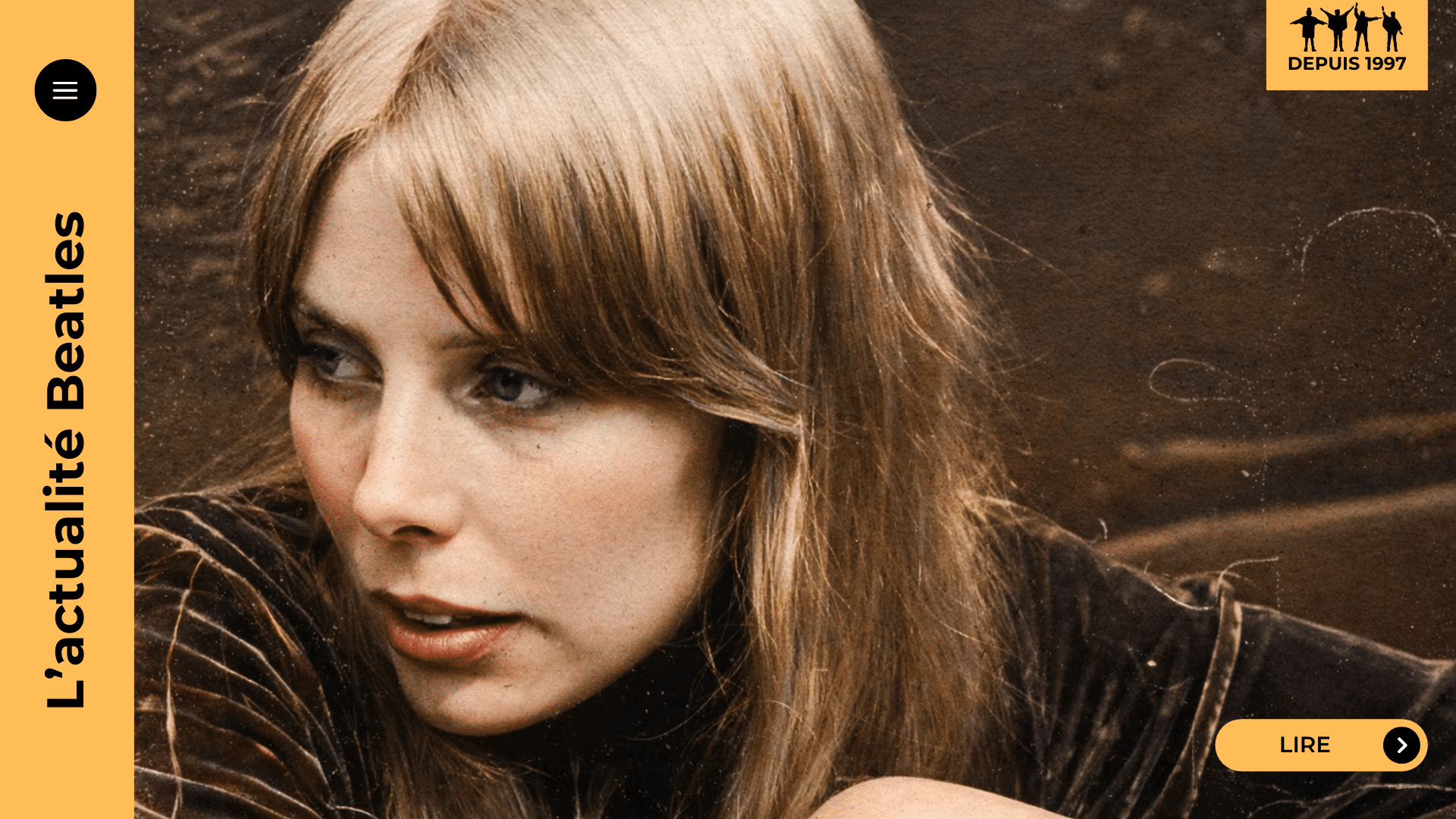 Joni Mitchell revient sur Rubber Soul des Beatles, écouté “en boucle”, et sur Norwegian Wood chantée à ses débuts. Dylan, acoustique, ironie lennonienne : une passerelle qui explique pourquoi Joni reste intemporelle. À lire.