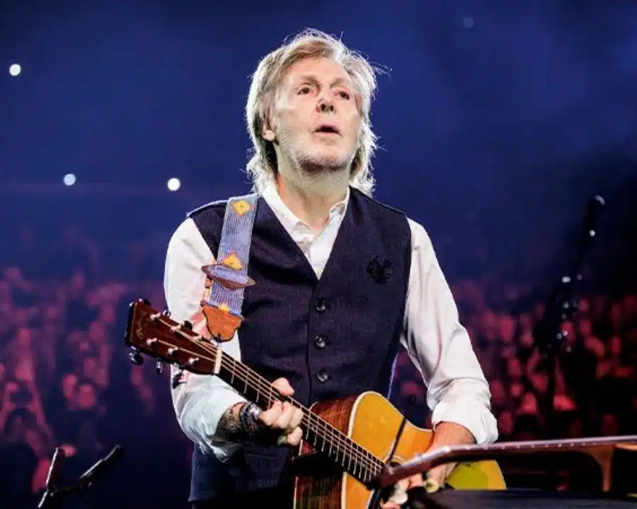 Biographie, discographie, chanson, traduction de Paul McCartney